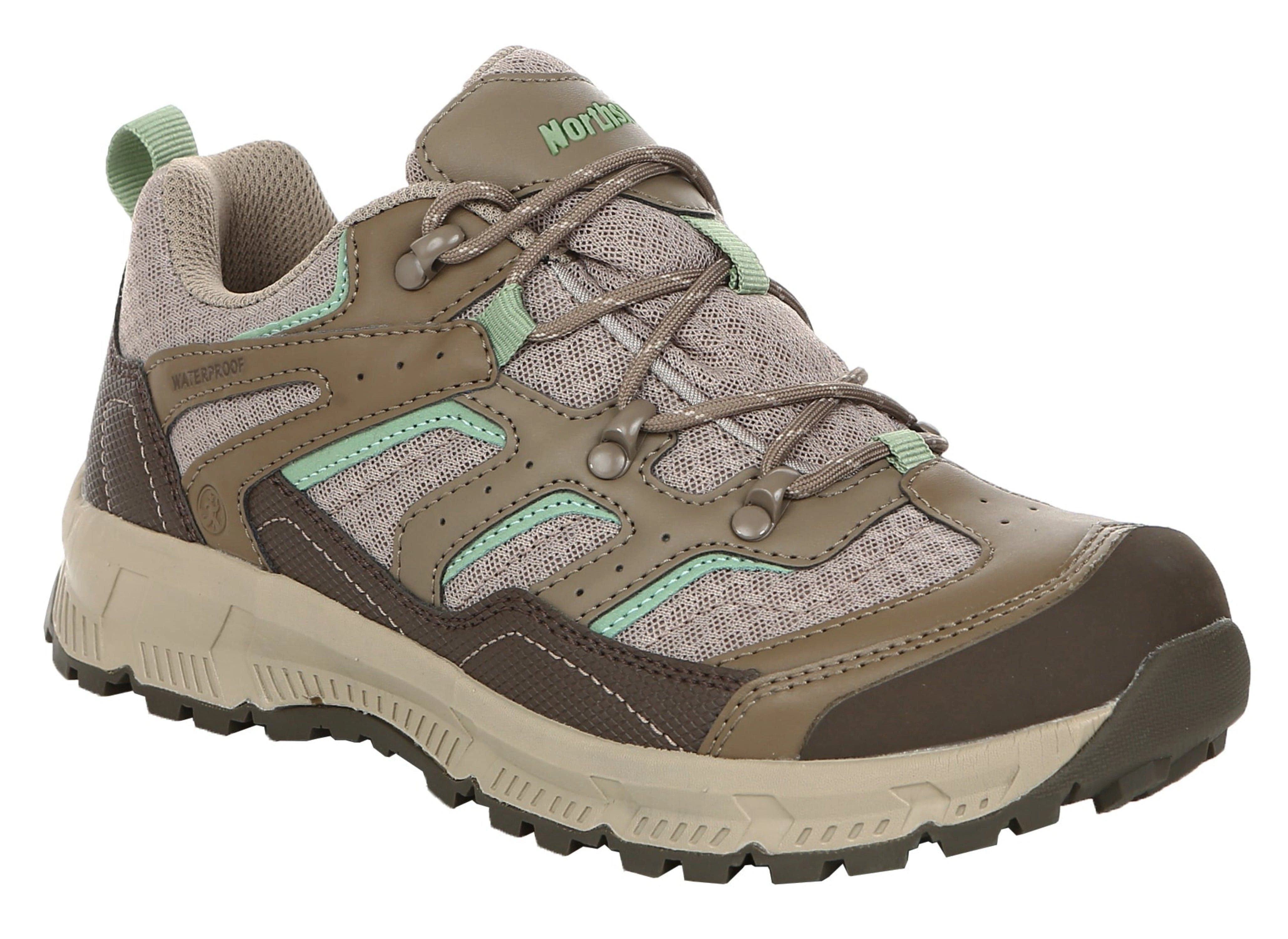 Chaussure de randonnée imperméable Croswell pour femme: Confort et aventure garantis, prête pour l'exploration sauvage.